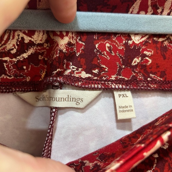 Soft Surroundings Red Gold Metallic Pull On Pants Sz XL Pet Holiday Office Party - Picture 3 of 8